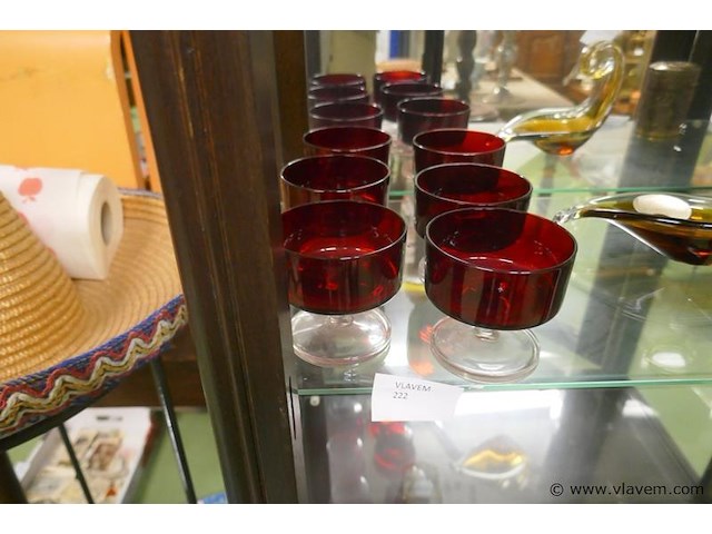 Glazen op voet - afbeelding 1 van  1