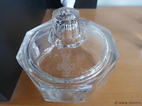 Glazen pot met deksel