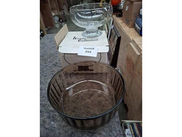 Glazen schaal - afbeelding 1 van  2