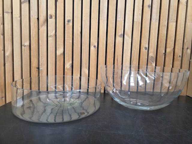Glazen schalen - afbeelding 1 van  5