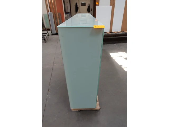 Glazen toogmeubel - afbeelding 3 van  6