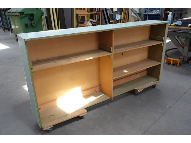 Glazen toogmeubel - afbeelding 6 van  6