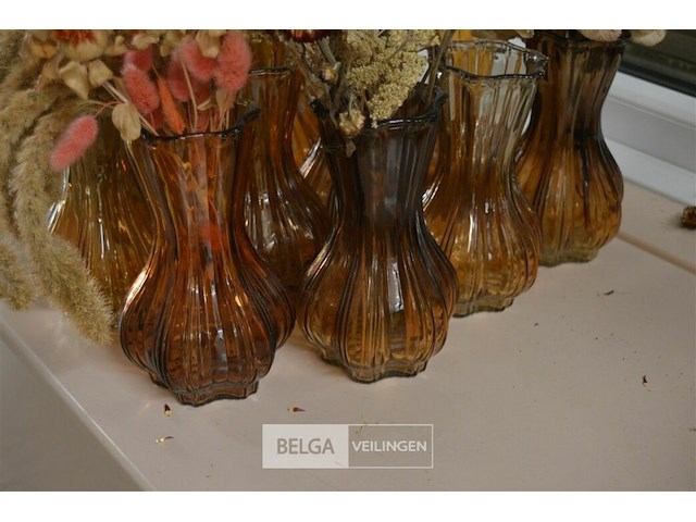 Glazen vazen met decoratie - afbeelding 4 van  6