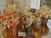 Glazen vazen met decoratie - afbeelding 5 van  6