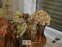 Glazen vazen met decoratie - afbeelding 6 van  6