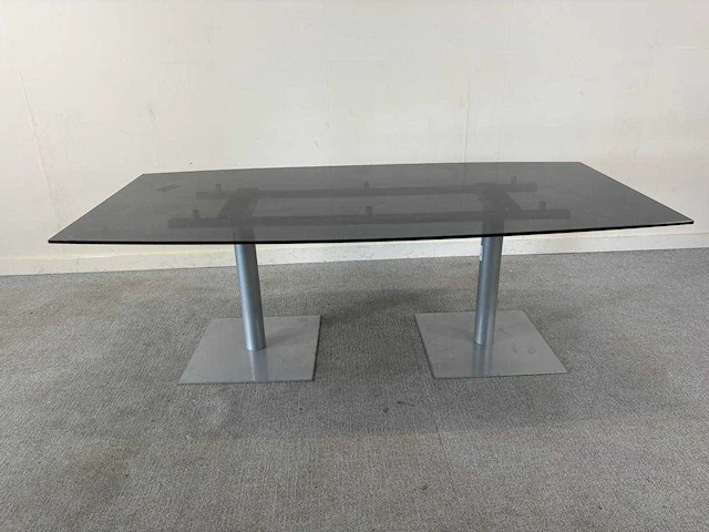 Glazen vergadertafel - conference table - afbeelding 3 van  8