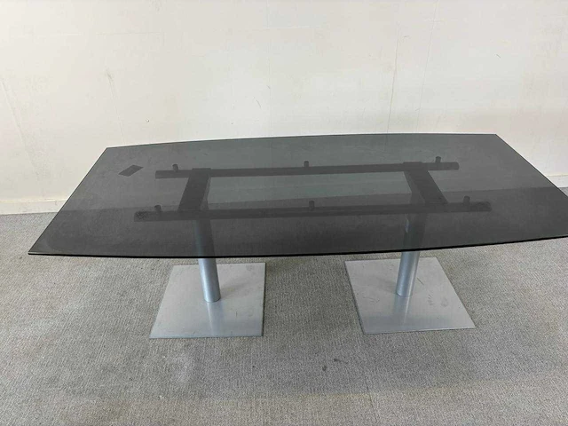 Glazen vergadertafel - conference table - afbeelding 6 van  7