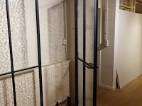 Glazen wand met deur - afbeelding 2 van  3