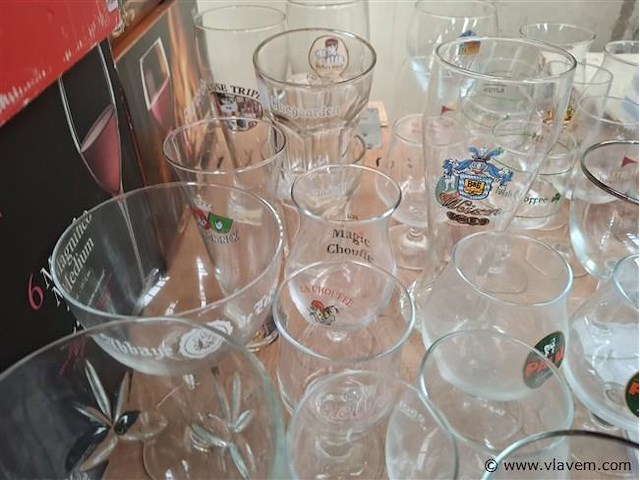 Glazen - afbeelding 4 van  6