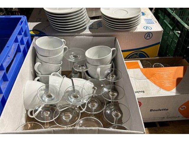 Glazen/kopjes - afbeelding 2 van  3