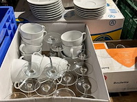 Glazen/kopjes - afbeelding 2 van  3
