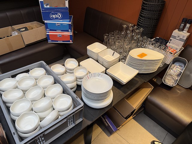 Gleierwerk en opdienmateriaal - afbeelding 1 van  13