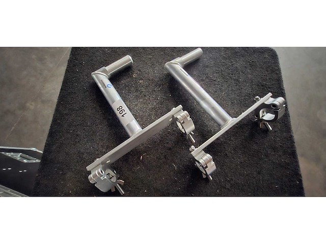 Global truss - truss speakmount - overige audio-apparatuur (2x) - afbeelding 1 van  2
