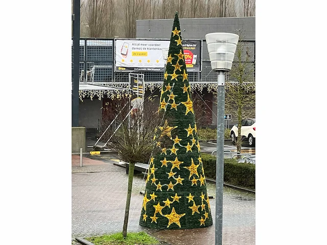 Globall concept - hollywood kerstboom 6m40 hoog - afbeelding 3 van  6