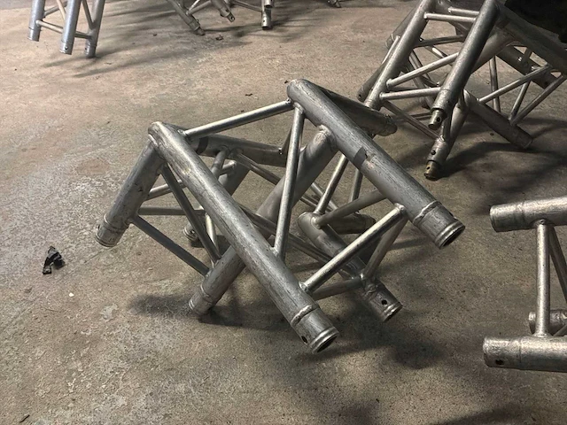 Globaltruss - aluminium truss (4x) - afbeelding 4 van  4