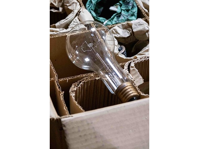 Gloeilampen - afbeelding 3 van  5