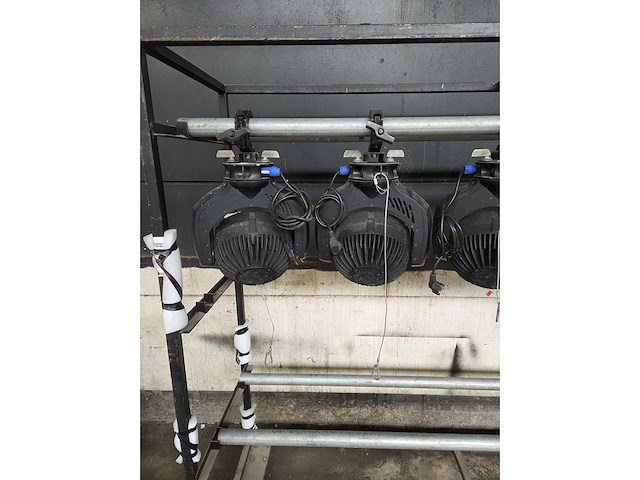 Glp x4 moving head - to repair (10x) - afbeelding 8 van  11