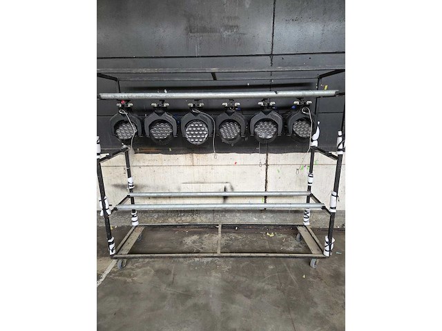 Glp x4 moving head - to repair (10x) - afbeelding 1 van  11