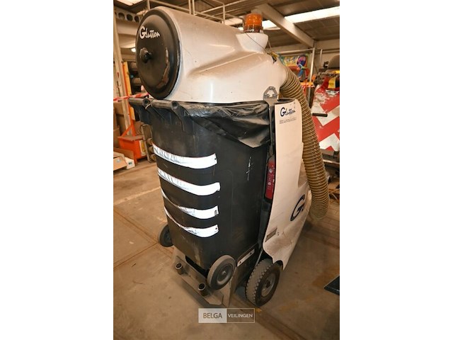 Glutton straatveegmachine voor onderdelen - afbeelding 5 van  7