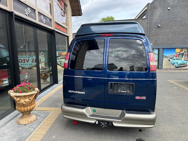 Gmc - savanna - campervan - afbeelding 14 van  18