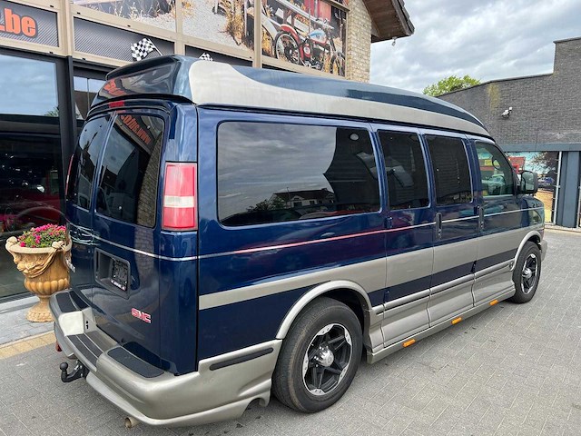 Gmc - savanna - campervan - afbeelding 12 van  18