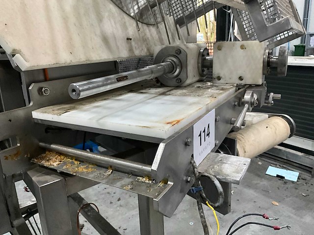 G.mondini kaasstrooimachine - afbeelding 8 van  10