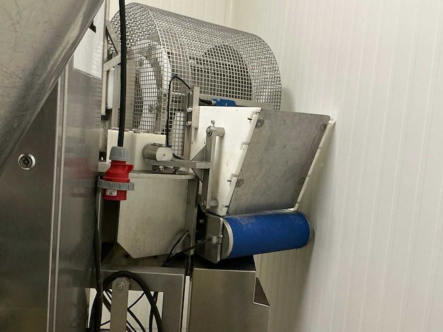 G.mondini kaasstrooimachine - afbeelding 6 van  7