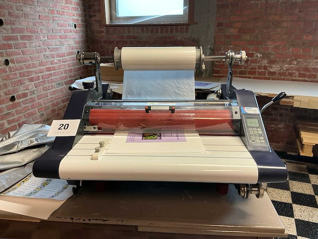 Gmp surelam iii-540r lamineermachine - afbeelding 1 van  6