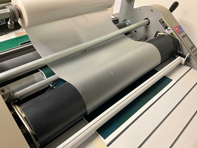 Gmp surelampro-500d rollamineermachine - afbeelding 5 van  7