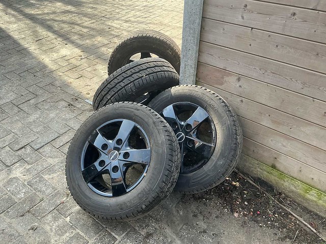 Gmp velgen - afbeelding 1 van  6