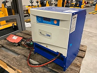Gnb 2100lp acculader - afbeelding 1 van  7