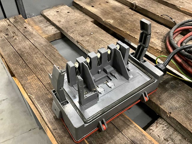 Gnb 2100lp acculader - afbeelding 5 van  7