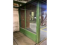 Goederenlift met kettingtakel hitachi - afbeelding 14 van  31