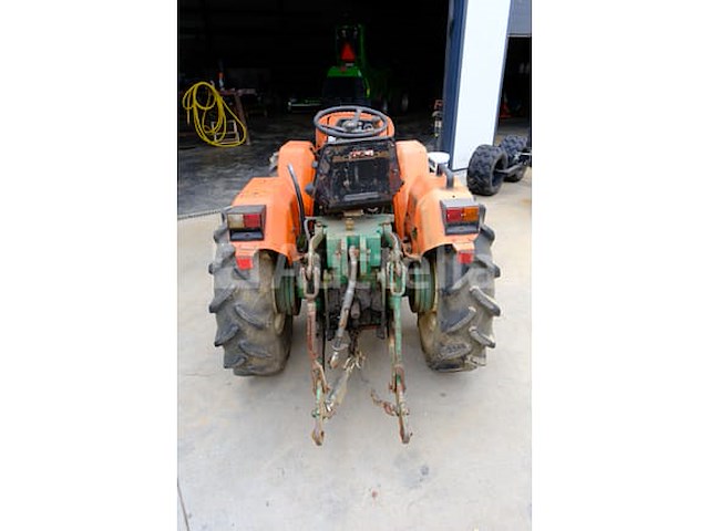 Goldoni universal 240 landbouwtractor - afbeelding 12 van  15
