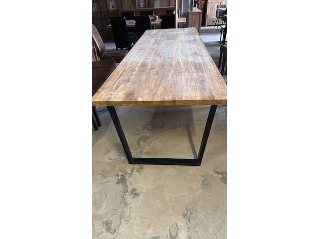 Goldstar - tafel - diningtable - afbeelding 2 van  2