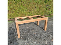 Goldstar - tafel - diningtable - afbeelding 1 van  2