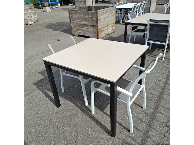 Goldstar - tuintafel set - garden set - afbeelding 1 van  2