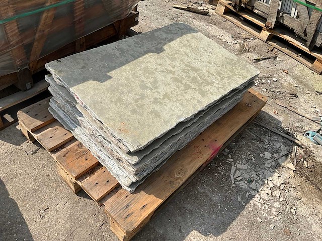 Goldstone natuursteen tuintegels - afbeelding 3 van  8