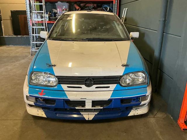 Golf - vw golf 3 - 3 - oldtimer - afbeelding 12 van  42
