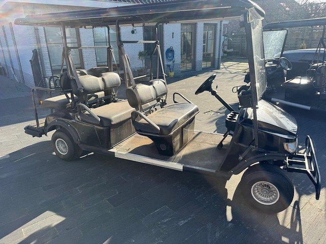 Golf car - afbeelding 11 van  13