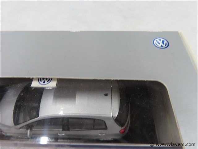 Golf plus - afbeelding 3 van  3