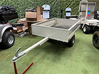 Golfkaraanhangwagen - afbeelding 1 van  4