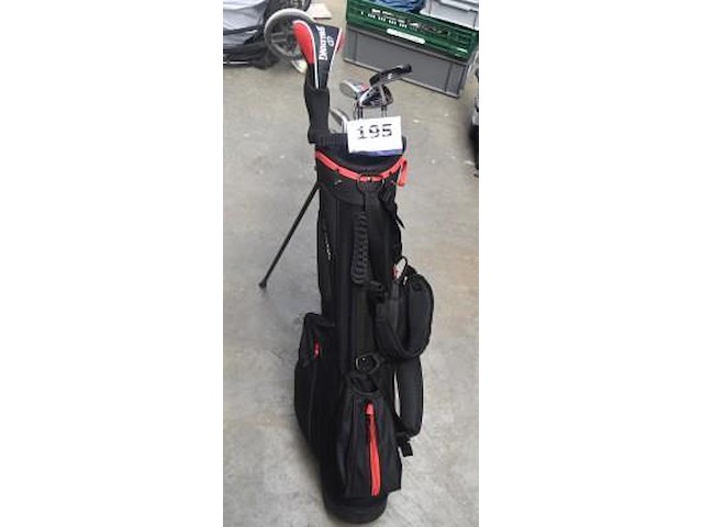 Golfzak compl met div golfclubs - afbeelding 1 van  2