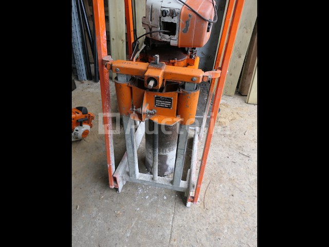 Gölz kb350 gemonteerde benzinemotor kernboormachine - afbeelding 5 van  7