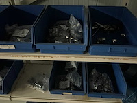 Gondela legbordstelling met inhoud - afbeelding 14 van  15