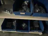 Gondela legbordstelling met inhoud - afbeelding 15 van  15