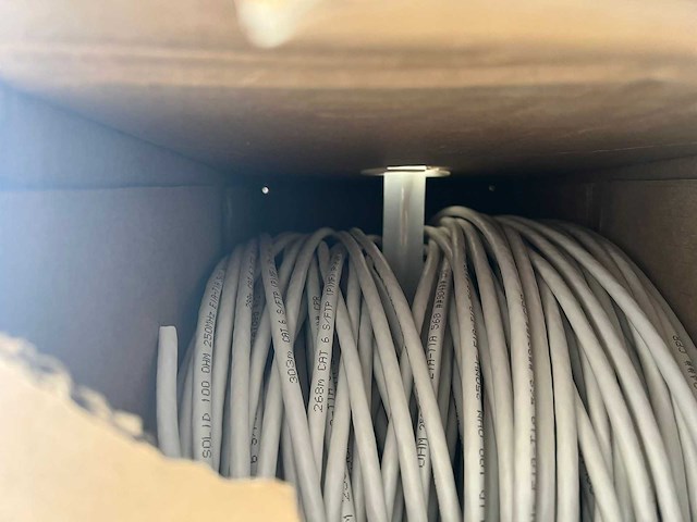 Goobay cat6 s/ftp netwerkkabel 305m (±250m resterend) - afbeelding 4 van  4