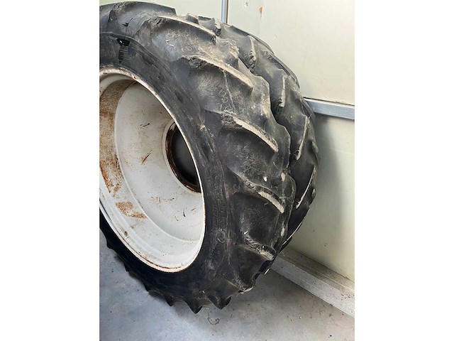 Goodyear - - tyre, wheel and rim - afbeelding 2 van  8