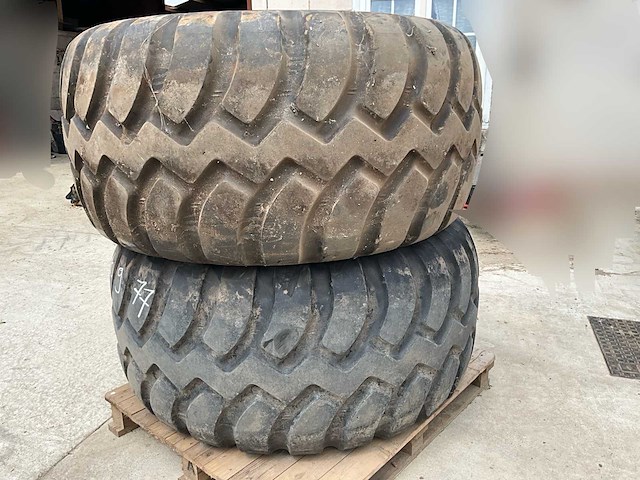 Goodyear - unisteel 650/55 r25 - band op velg (2x) - afbeelding 2 van  6
