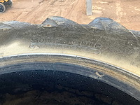 Goodyear 15.5/80-24 band (4x) - afbeelding 7 van  11